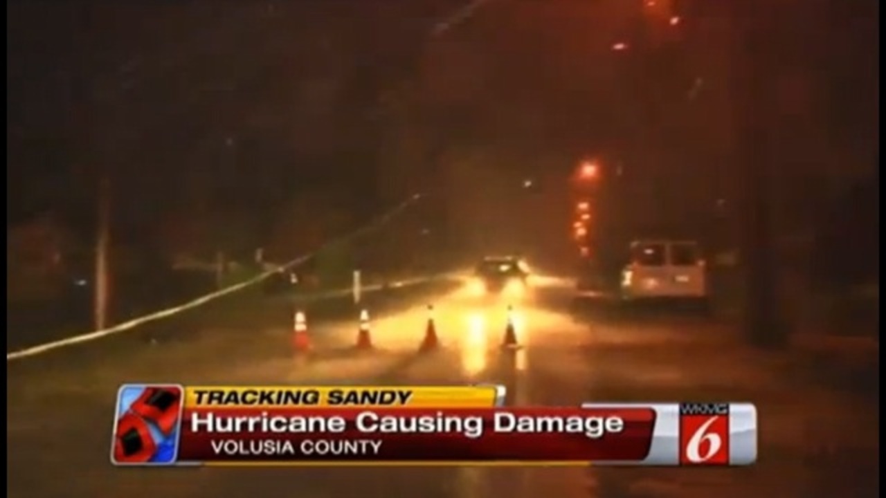 Hurricane Sandy's strong winds cause power outages in Central...