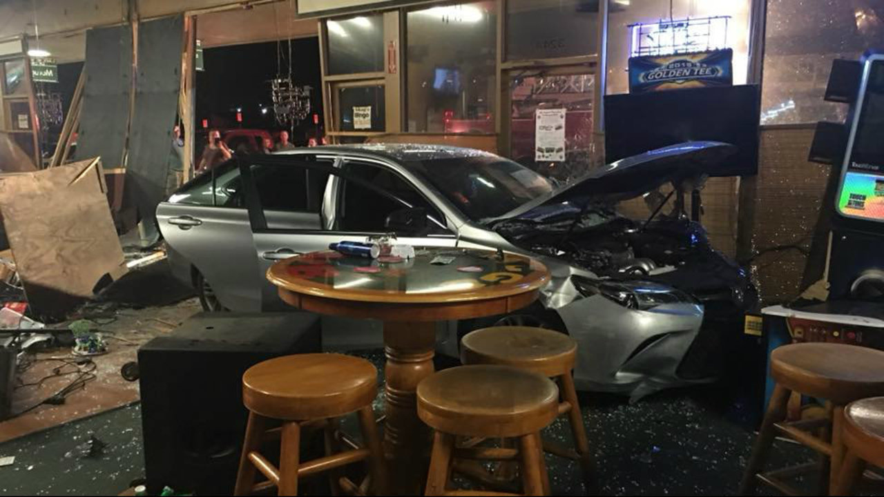 Man Dies Car Crash Melbourne Man Dies Car Crash Melbourne